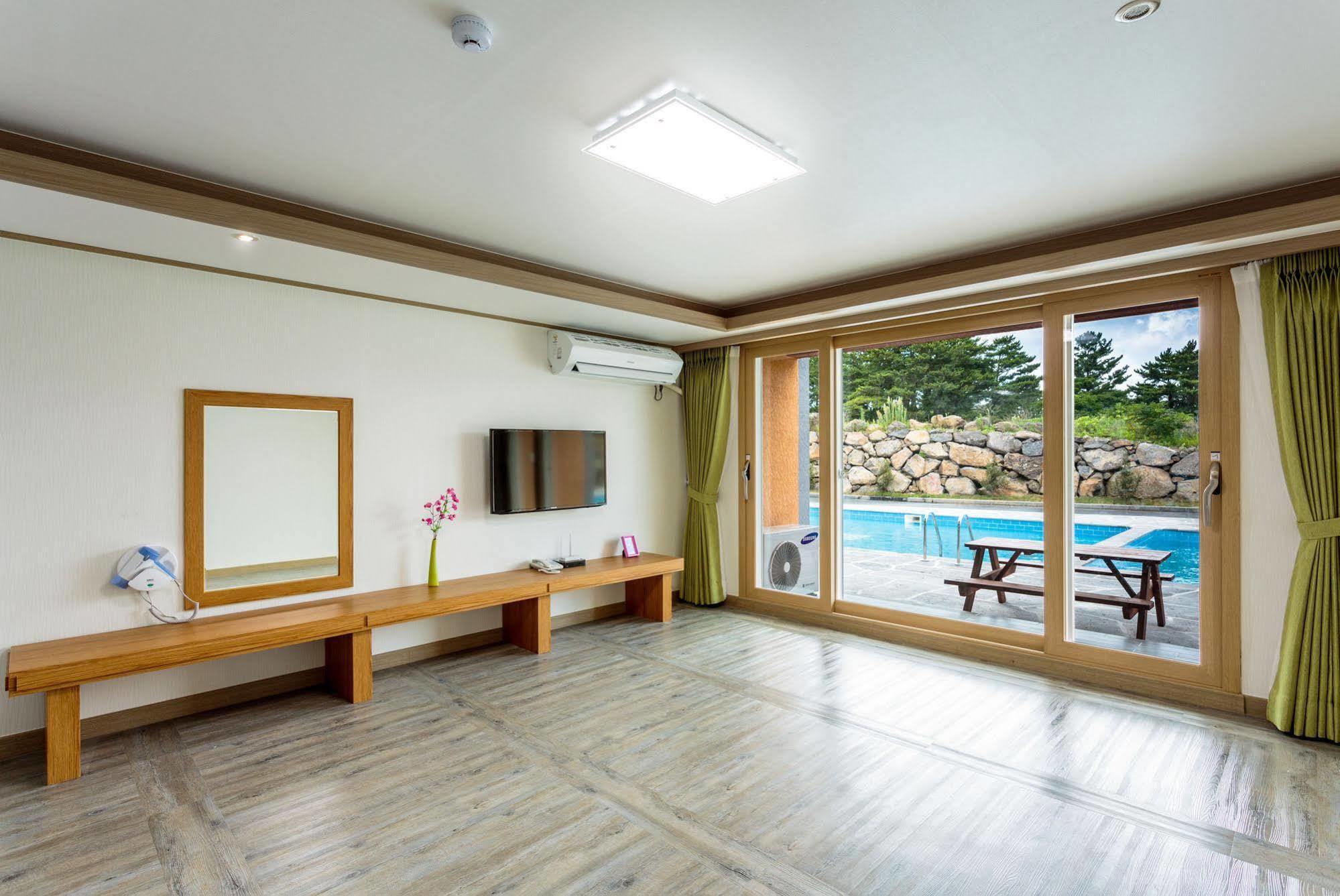 Suandsu Resort Jeju Exterior photo